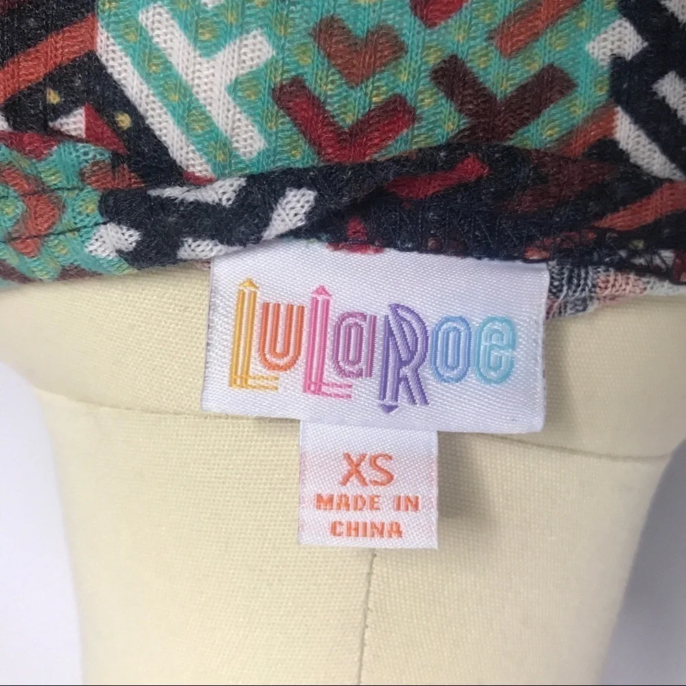 NWT LuLaRoe Sarah Sweater